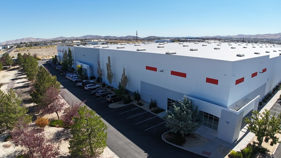 6640 Echo Ave, Reno, NV for lease - Building Photo - Image 2 of 6