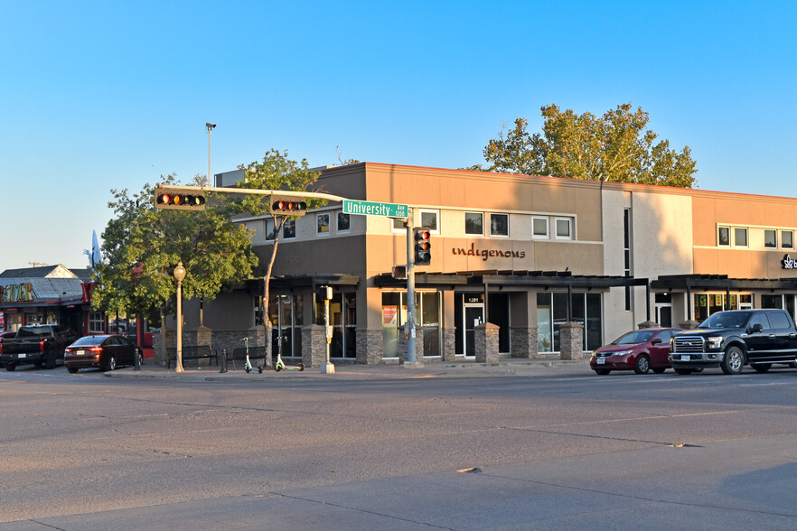 1201-1209 University Ave, Lubbock, TX for lease - Building Photo - Image 1 of 8