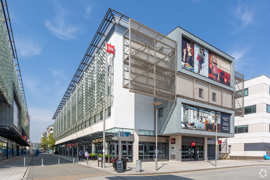 Explore Ln, Bristol for sale - Primary Photo - Image 1 of 1