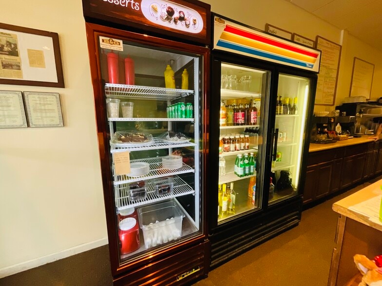 439 Pittsfield Rd, Lenox, MA for sale - Building Photo - Image 2 of 38