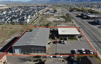 111-115 N Geneva Rd, Orem, UT for lease Building Photo- Image 2 of 17