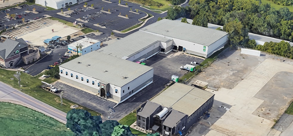 602 N English Station Rd, Louisville, KY for lease - Building Photo - Image 2 of 4