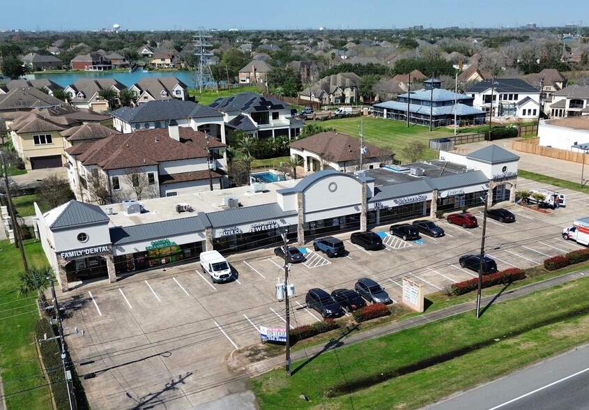 2230-2260 Fm-1092, Missouri City, TX for lease - Building Photo - Image 2 of 5