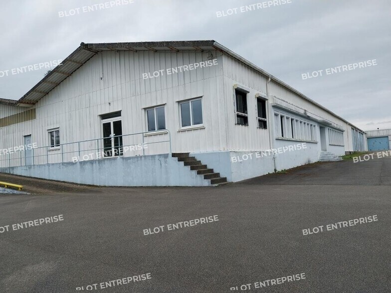 Office in Quimper for lease - Building Photo - Image 3 of 6