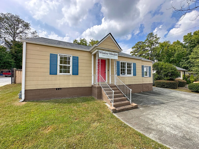 4154 Clairmont Rd, Atlanta, GA for sale - Building Photo - Image 2 of 13