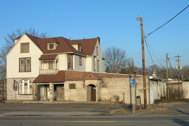 720-724 N Hanover St, Carlisle, PA for sale Primary Photo- Image 1 of 1