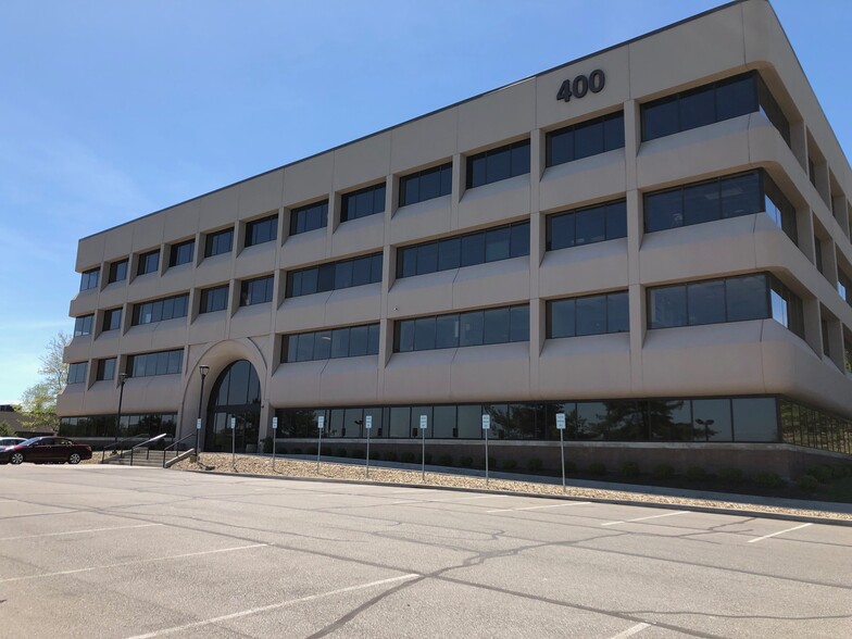 400 Mosites Way, Pittsburgh, PA for lease - Building Photo - Image 2 of 10