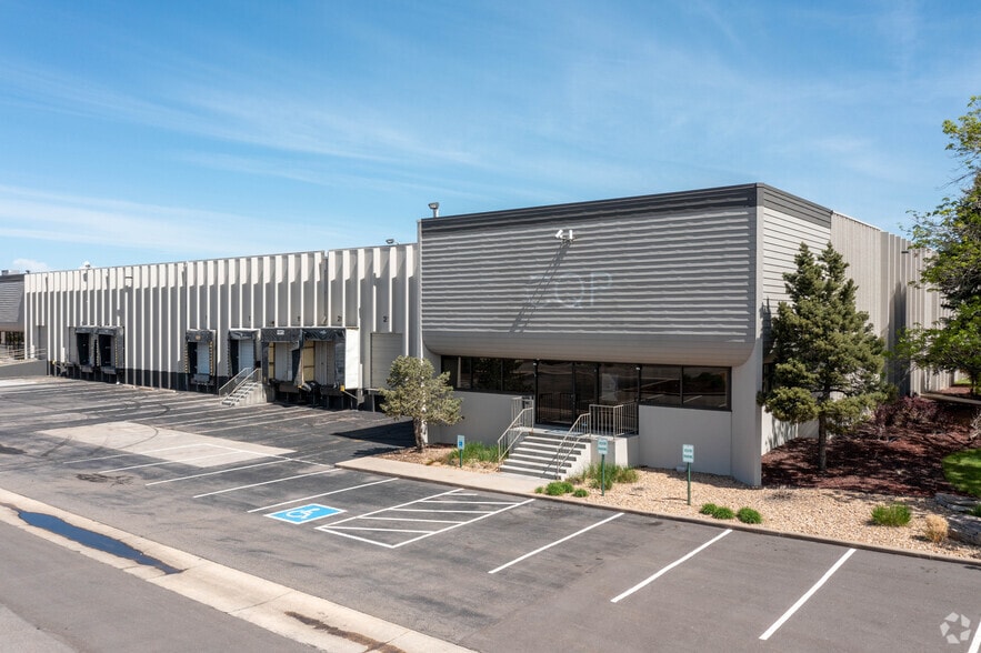 14401 E 33rd Pl, Aurora, CO for lease - Building Photo - Image 1 of 5