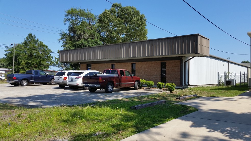 154 Newman Dr, Brunswick, GA for lease - Primary Photo - Image 1 of 3