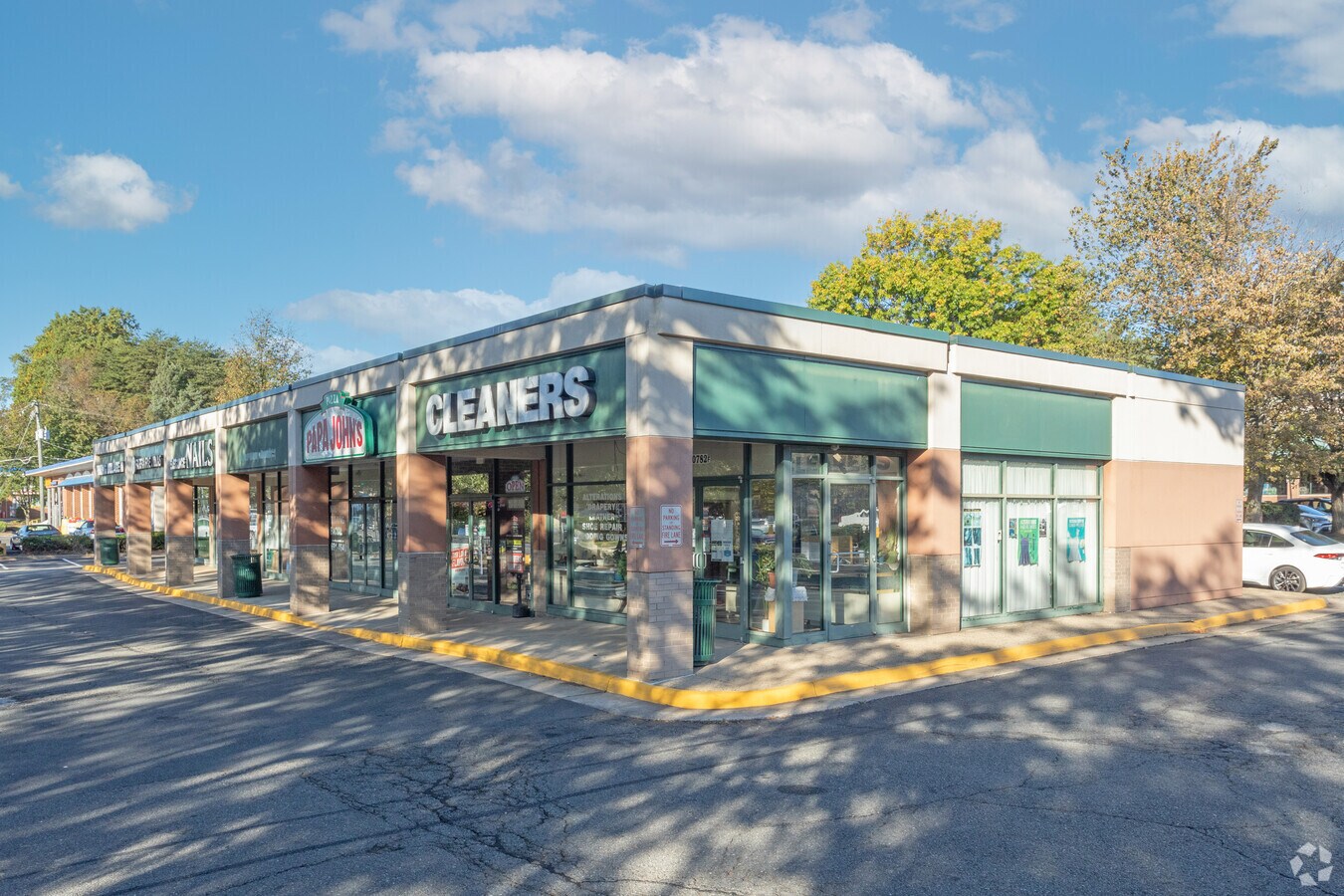 10782 Lee Hwy, Fairfax, VA 22030