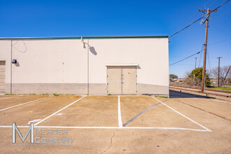 2837-2849 Galleria Dr, Arlington, TX for lease Building Photo- Image 2 of 5