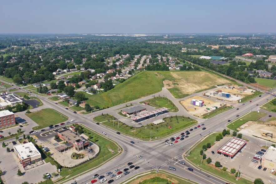 1711 Veterans Pky, Jeffersonville, IN for sale - Building Photo - Image 3 of 4