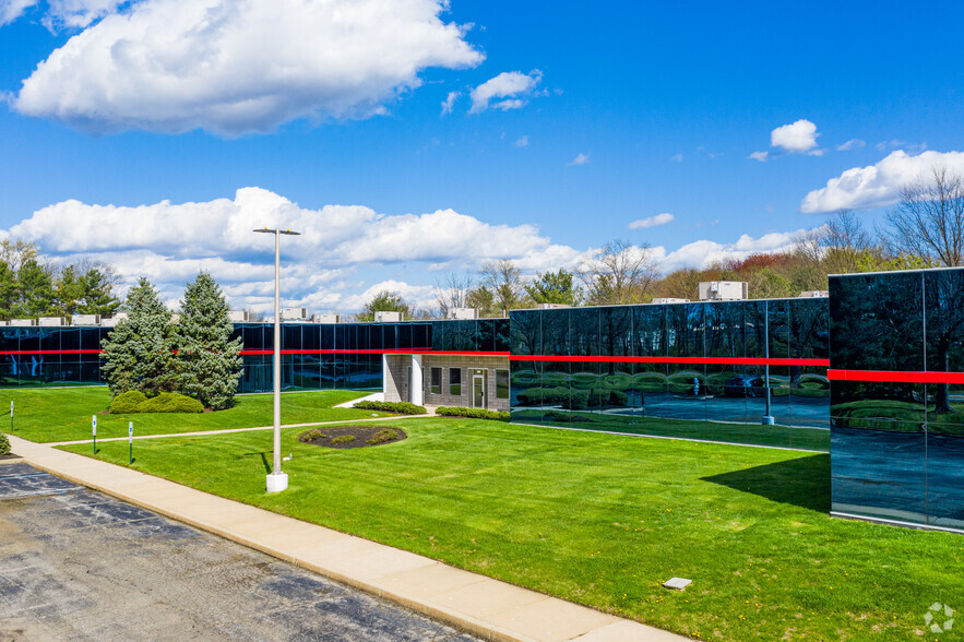 20000 Horizon Way, Mount Laurel, NJ for lease - Building Photo - Image 3 of 5