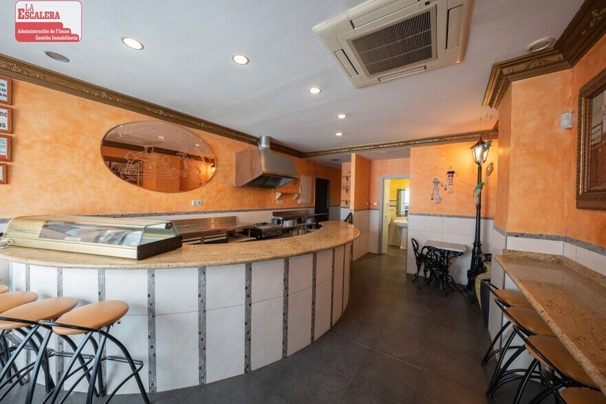 Industrial in Alcoy, Alicante for sale - Interior Photo - Image 1 of 11