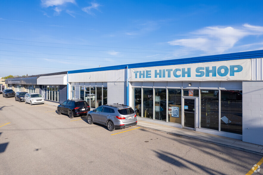 456-468 42nd Ave SE, Calgary, AB for lease - Building Photo - Image 1 of 4