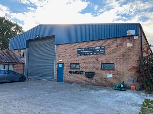 8 Claypole Ln, Newark for sale - Building Photo - Image 1 of 1