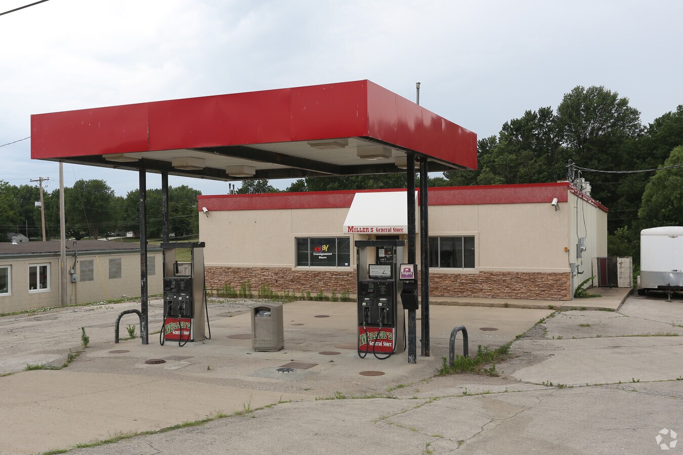 502 S US Highway 71, Savannah, MO 64485