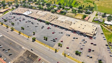 3400 Olton Rd, Plainview, TX for lease Building Photo- Image 2 of 6