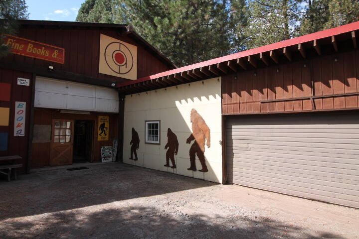 414 W Chocktoot St, Chiloquin, OR for sale Primary Photo- Image 1 of 1