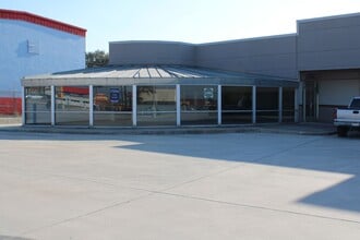 11401 Naco Perrin Blvd, San Antonio, TX for lease Building Photo- Image 1 of 8