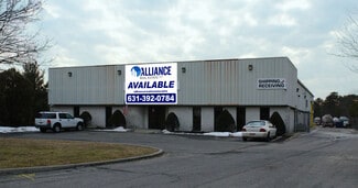 More details for 43 Windsor Pl, Central Islip, NY - Industrial for Lease