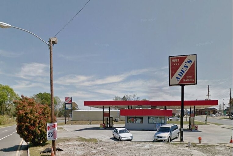 66 W Oak St, Mc Rae, GA for sale Primary Photo- Image 1 of 1