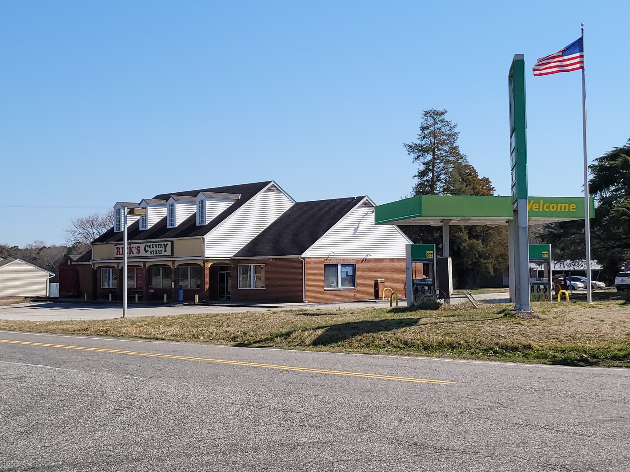 6911 Ark Rd, Gloucester, VA for sale Primary Photo- Image 1 of 1