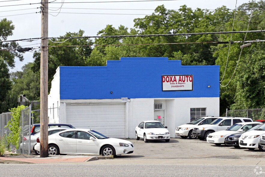 9600 St Charles Rock Rd, Saint Louis, MO 63114