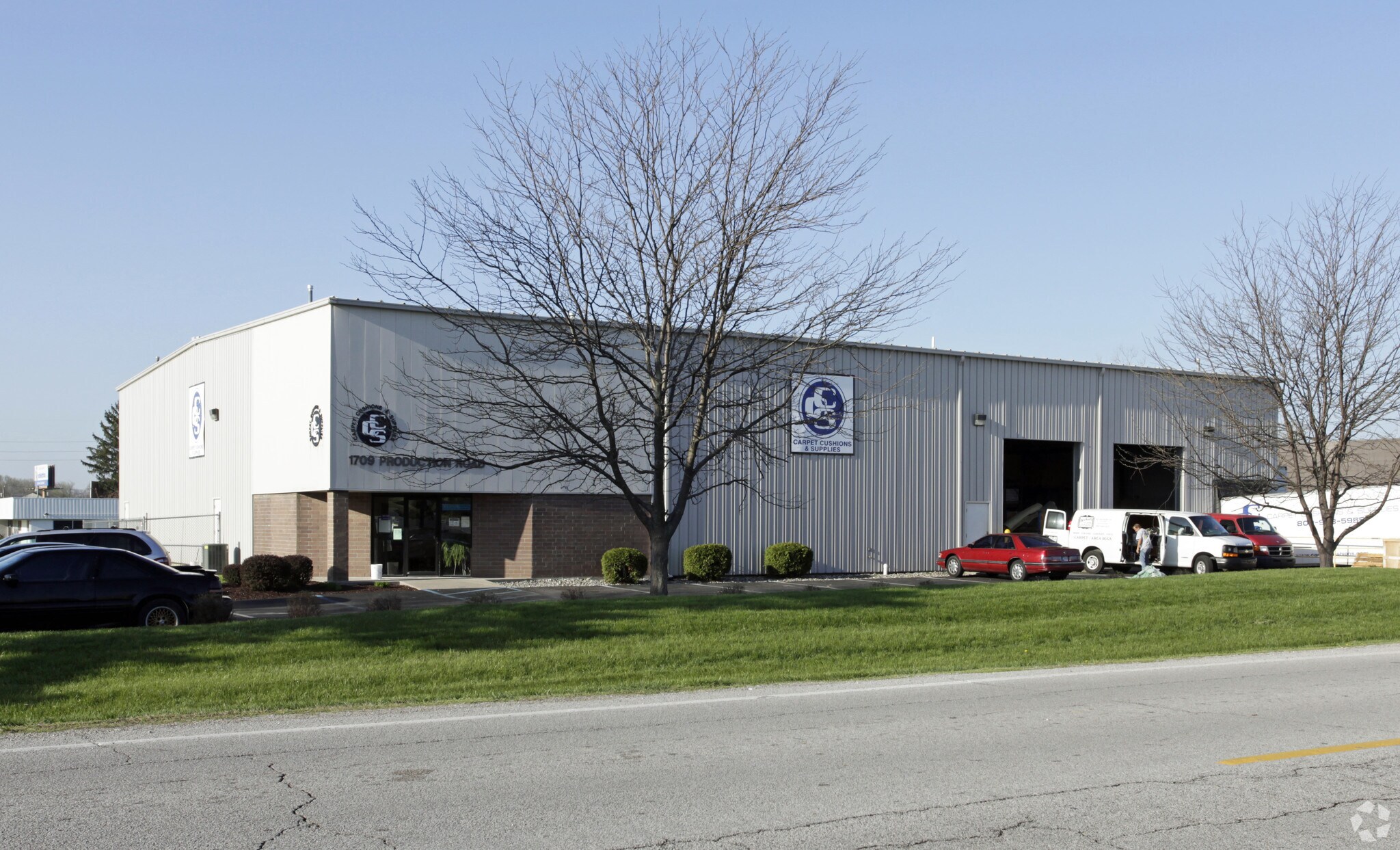 1709 Production Rd, Fort Wayne, IN for sale Primary Photo- Image 1 of 1