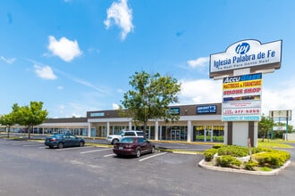 1901 Northgate Blvd, Sarasota, FL for lease Building Photo- Image 2 of 5