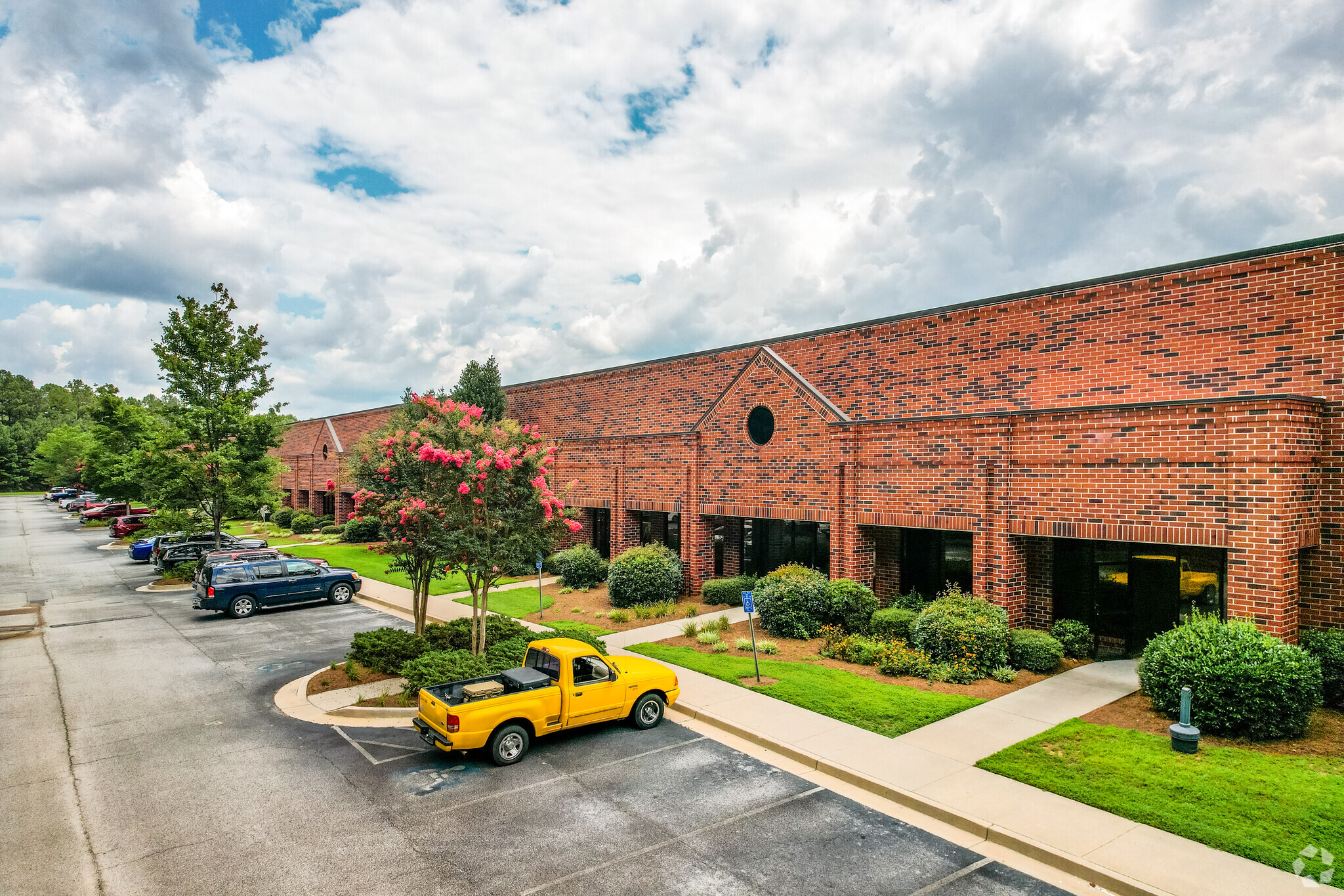 14230 Lochridge Blvd, Covington, GA for lease Primary Photo- Image 1 of 6