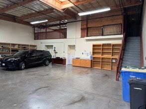 7975 Cameron Dr, Windsor, CA for lease Interior Photo- Image 2 of 5