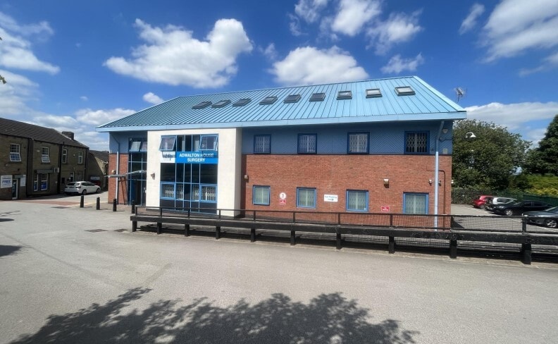 1-3 Wakefield Rd, Drighlington for sale Primary Photo- Image 1 of 1