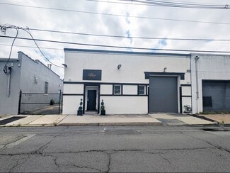More details for 130 Railroad Ave, Hackensack, NJ - Industrial for Lease