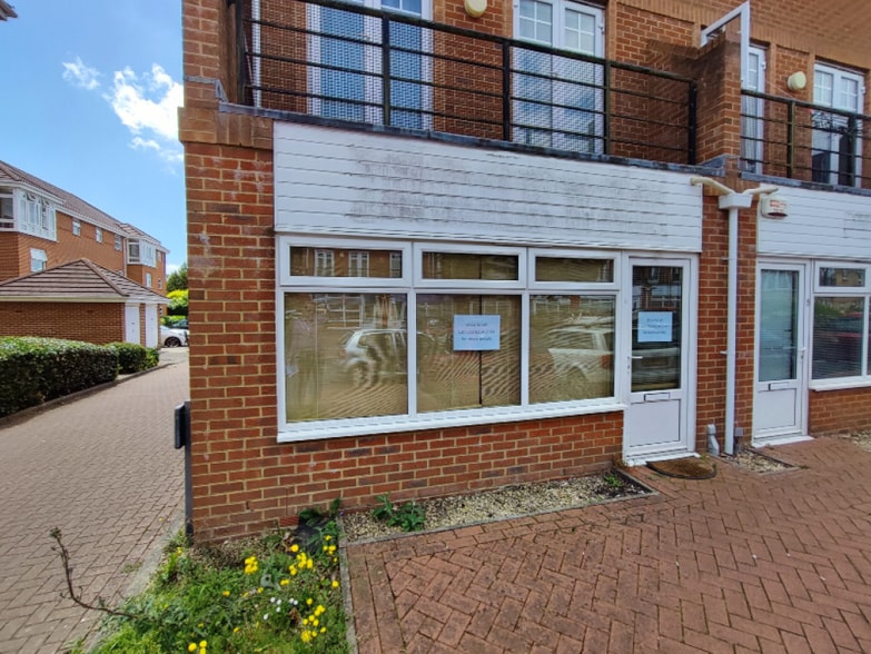 1 Pirelli Way, Eastleigh for sale - Primary Photo - Image 1 of 1