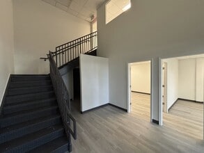 8600 Commodity Cir, Orlando, FL for lease Interior Photo- Image 1 of 4