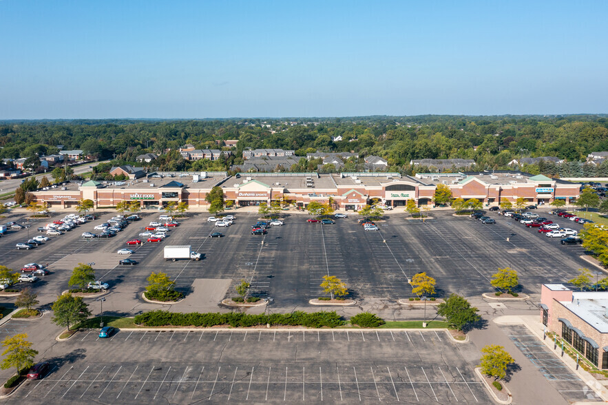 7230-7380 Orchard Lake Rd, West Bloomfield, MI for lease - Aerial - Image 2 of 22