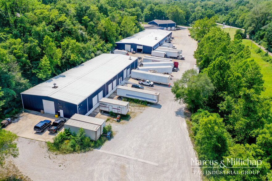 1551 N Courtney Rd, Independence, MO for sale - Primary Photo - Image 1 of 1