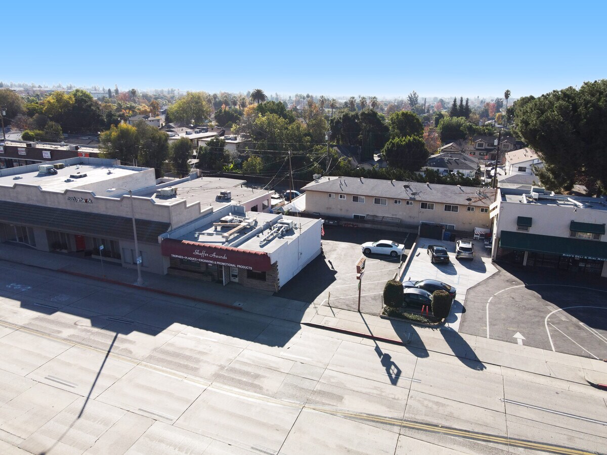 440 W Foothill Blvd, Monrovia, CA 91016