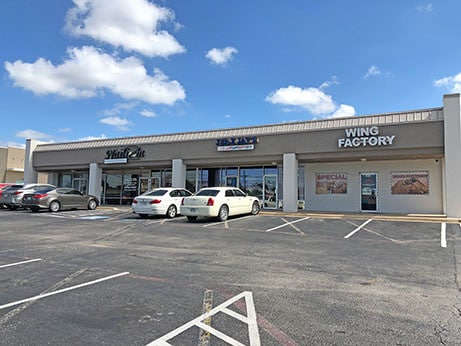 702-744 W Wheatland Rd, Duncanville, TX for lease - Primary Photo - Image 1 of 1