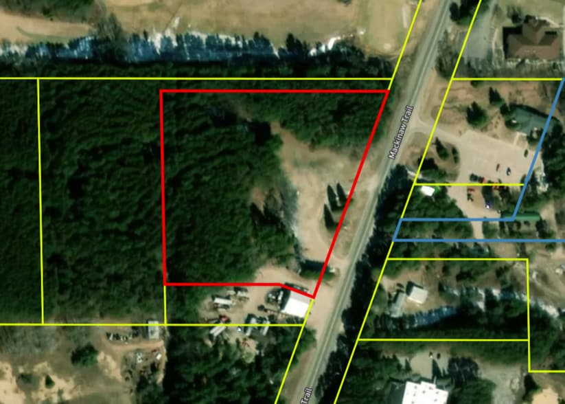 8072 S Mackinaw Trl, Cadillac, MI for sale - Plat Map - Image 1 of 22