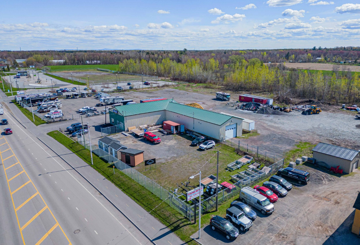 2105 Rte Lagueux, Lévis, QC for sale Primary Photo- Image 1 of 3