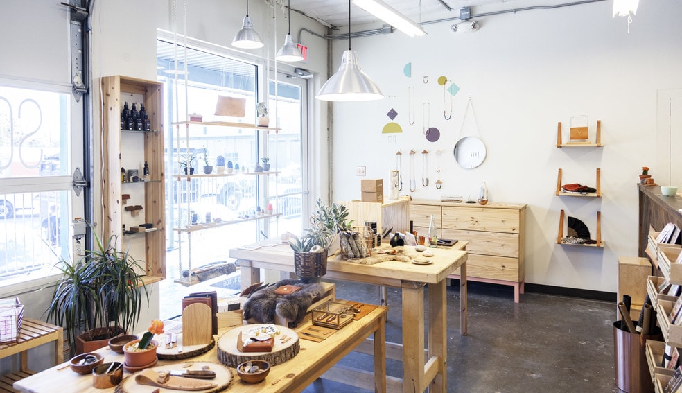 916 Springdale Rd, Austin, TX for lease - Interior Photo - Image 3 of 6