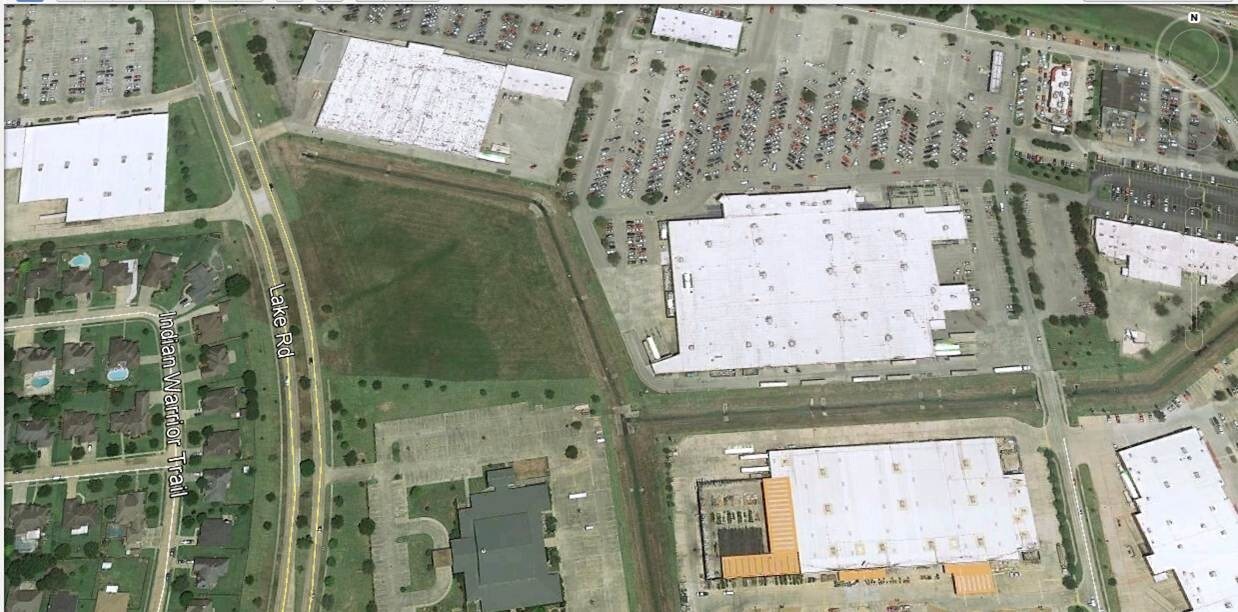 000 Lake Rd, Lake Jackson, TX 77566