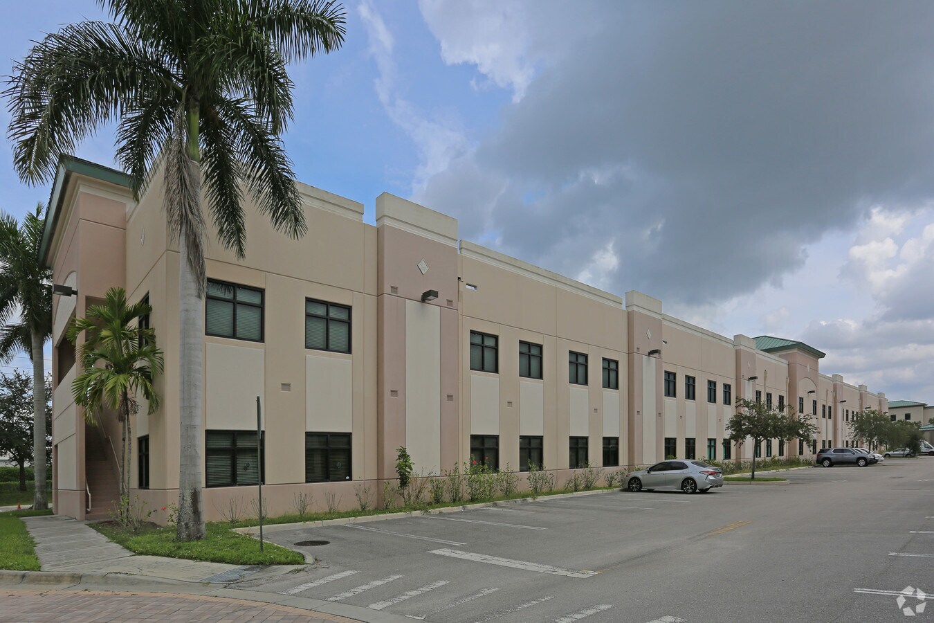 9100 Belvedere Rd, West Palm Beach, FL 33411 Property Record