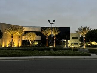 More details for 2692-2696 Dow Ave, Tustin, CA - Flex for Sale