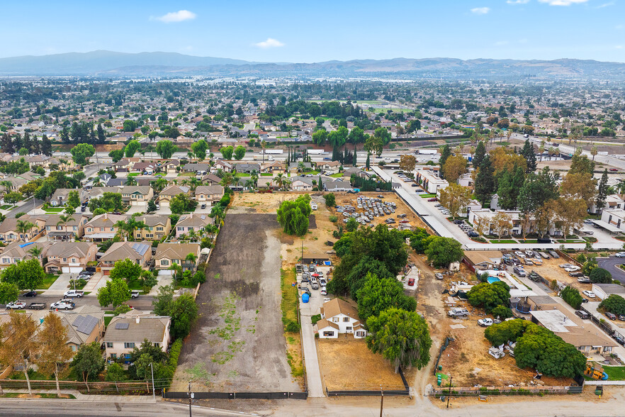 4625 Philadelphia St, Chino, CA for sale - Aerial - Image 3 of 6