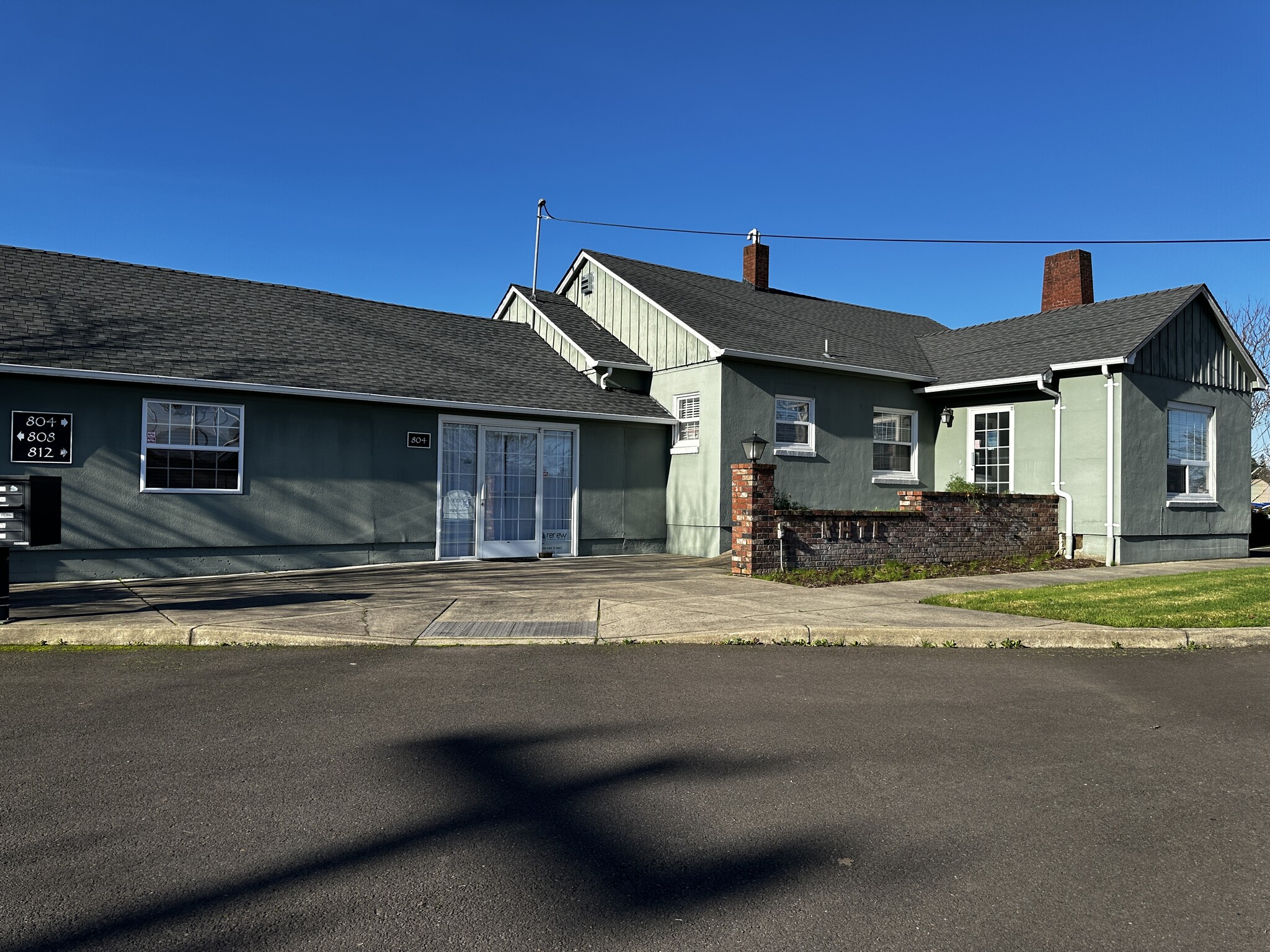 804-812 Old Salem Rd NE, Albany, OR for lease Building Photo- Image 1 of 22