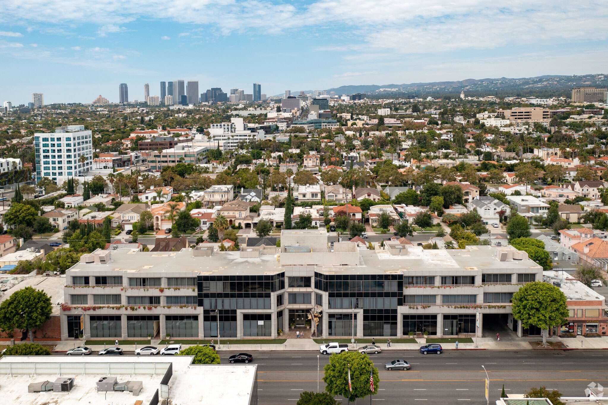 133 N La Cienega Blvd Beverly Hills Ca 90211 99 N La Cienega Blvd, Beverly Hills, CA 90211 - La Cienega Center | LoopNet
