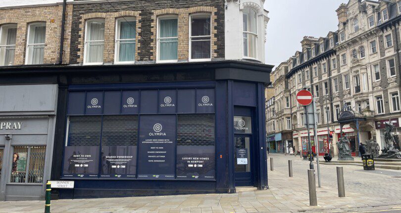 1-2 Commercial St, Newport for lease - Building Photo - Image 1 of 1